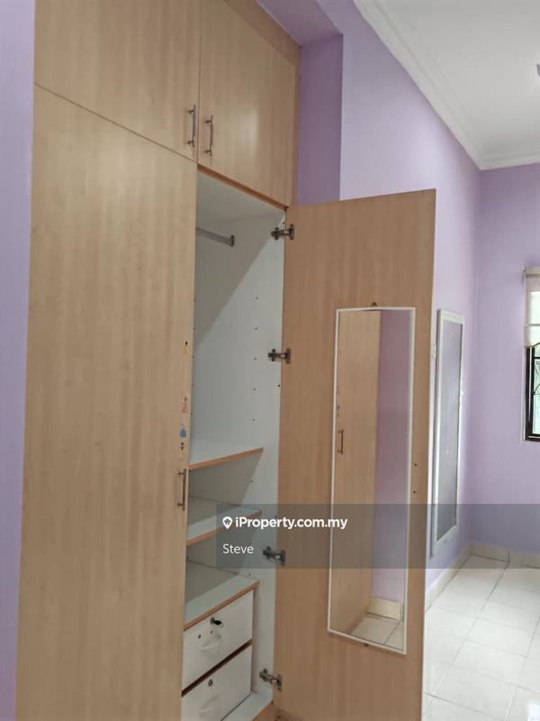 Semi-Detached House for Sale in Bandar Putra Permai, Seri Kembangan by Steve - iProperty.com.my
