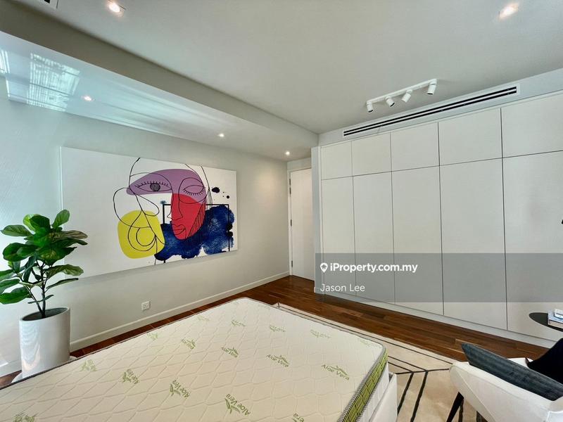 Rumah Bandar untuk Dijual di East Residence, KLGCC, Damansara Heights oleh Jason Lee - iProperty.com.my