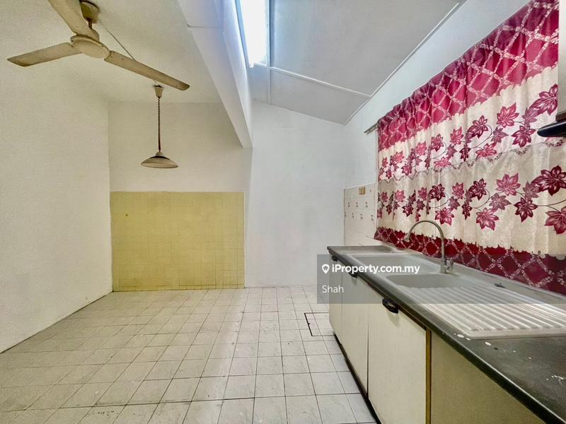 Rumah Teres 2-Tingkat untuk Dijual di SS19, Subang Jaya oleh Shah - iProperty.com.my