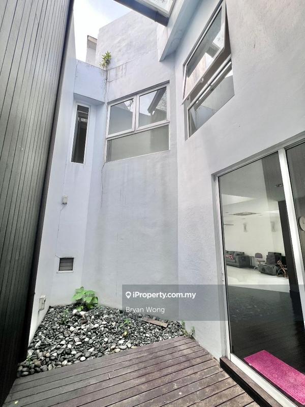 Semi-Detached House for Sale in Seksyen 22, Damansara Jaya, Petaling Jaya by Bryan Wong - iProperty.com.my