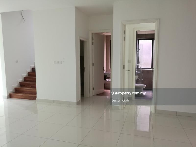 Rumah Berkembar untuk Dijual di Lepironia Gardens, Cyberjaya oleh Jeslyn Goh - iProperty.com.my