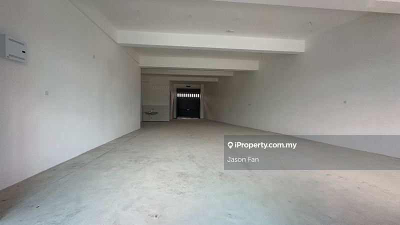 Kedai untuk Disewa di Seksyen 35, Shah Alam oleh Jason Fan - iProperty.com.my
