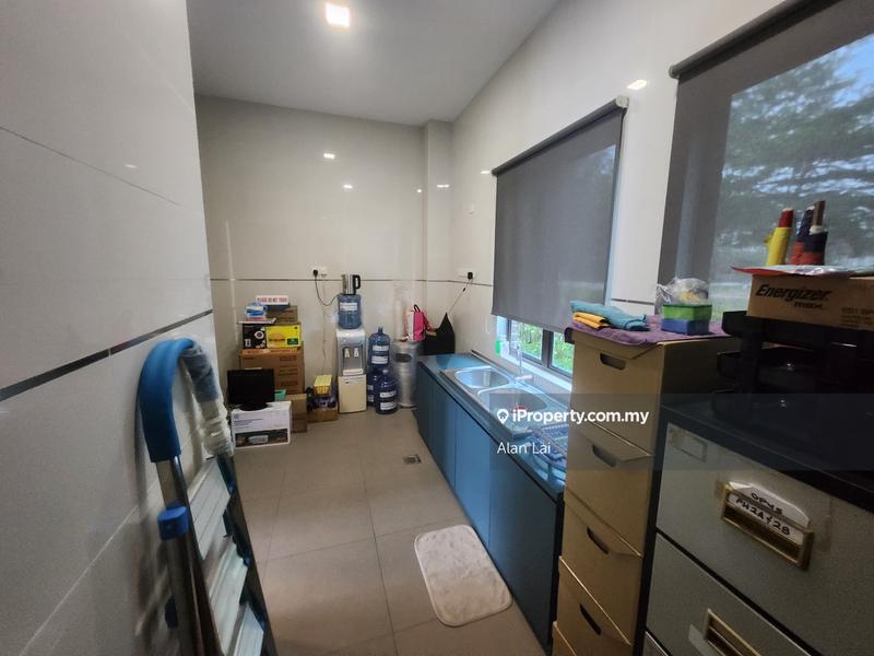 Bungalow House for Sale in Perdana Lakeview East, Cyberjaya by Alan Lai - iProperty.com.my