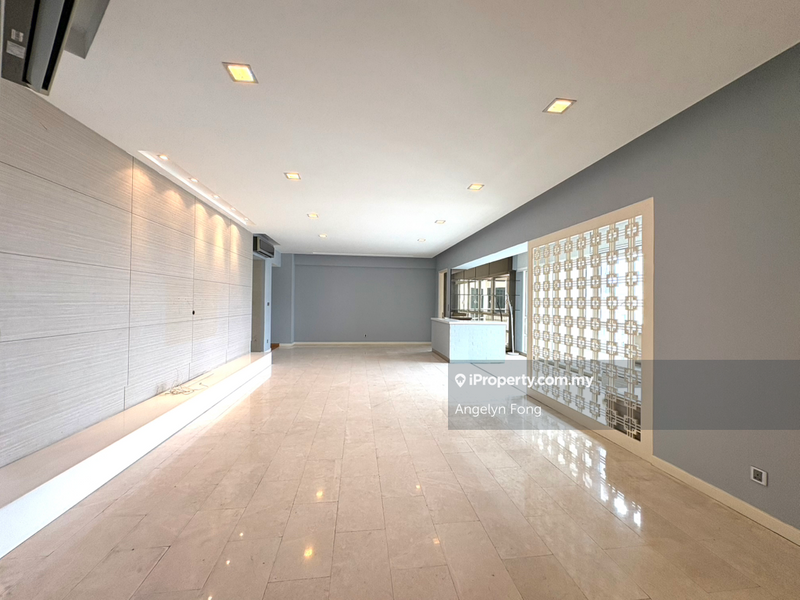 For Sale - Kiaraville