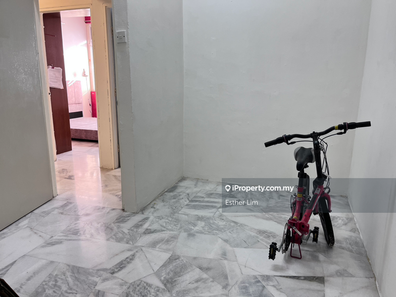 For Sale - Grandview Heights