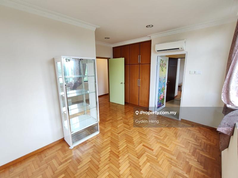 Condominium for Sale in Palm Garden Condominium by Gyden Heng - iProperty.com.my