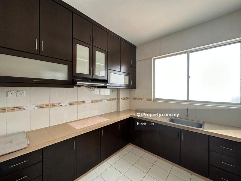 For Rent - Putra Place Condominium