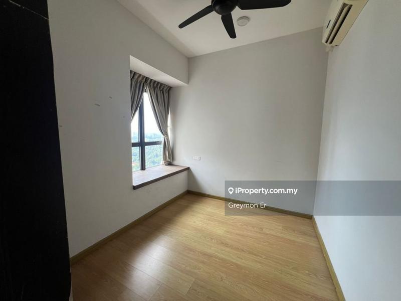 Condominium for Rent in Royal Strand @ Country Garden Danga Bay by Greymon Er - iProperty.com.my
