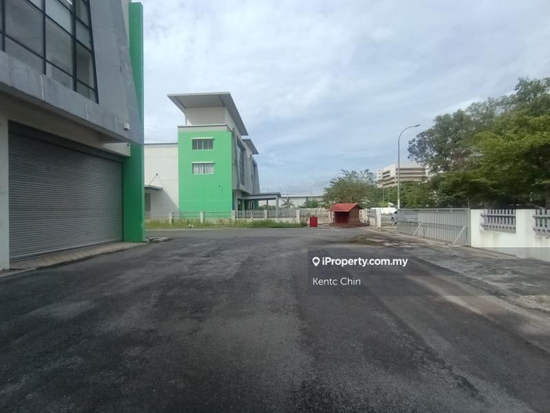 Semi-D Factory for Sale in Beranang Indutrial Park, Perindustrian SIS 228, Beranang by Kentc Chin - iProperty.com.my