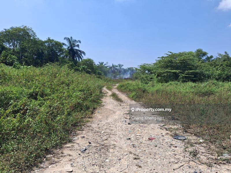 Agricultural Land for Sale in Kampung Sijangkang, Telok Panglima Garang by Chang Kheng Fatt - iProperty.com.my