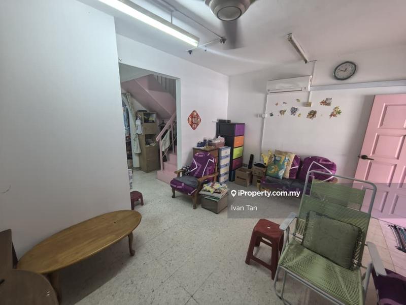 Rumah Teres 3-Tingkat untuk Dijual di Taman Bukit Intan, Sri Petaling oleh Ivan Tan - iProperty.com.my