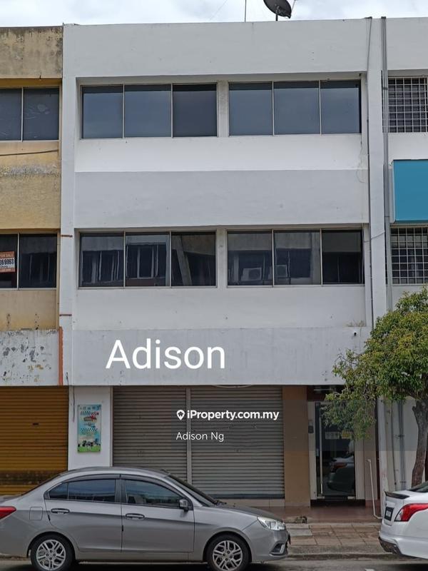For Sale - 3-Stry Shop Lot Taman Melaka Raya Town Area For Sale