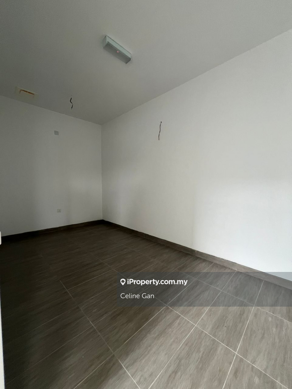 Kilang Berkembar untuk Dijual di Elmina Business Park, Sungai Buloh oleh Celine Gan - iProperty.com.my