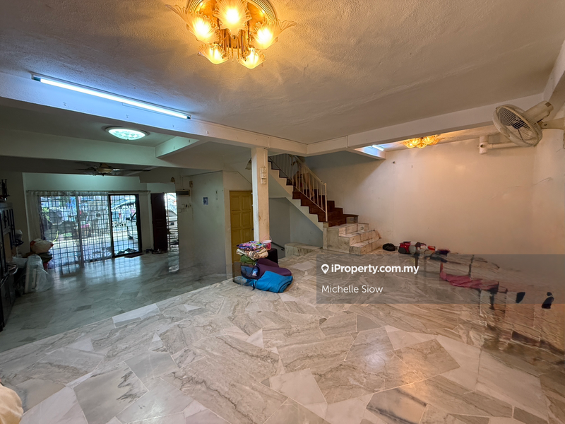 Rumah Berangkai 2.5 Tingkat untuk Dijual di Taman Bukit Permai, Ampang oleh Michelle Siow - iProperty.com.my