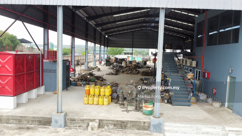 Gudang untuk Disewa di 𝑷𝒆𝒓𝒊𝒏𝒅𝒖𝒔𝒕𝒓𝒊 𝑫𝒂𝒎𝒂𝒏𝒔𝒂𝒓𝒂, Kuantan oleh Markin Fong - iProperty.com.my