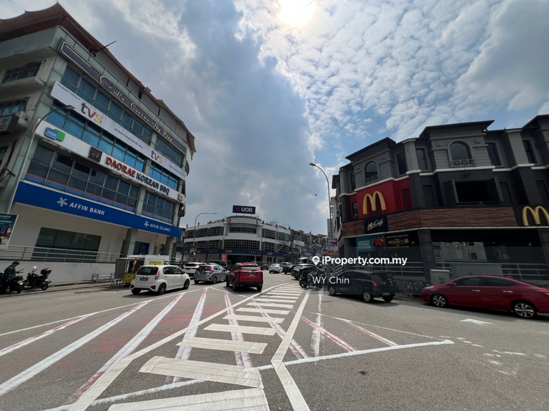 For Sale - 3 STOREY VALUE BUY HIGH TRAFFIC LOCATION,SUBANG JAYA USJ 10, TAIPAN BUSINESS CENTRE