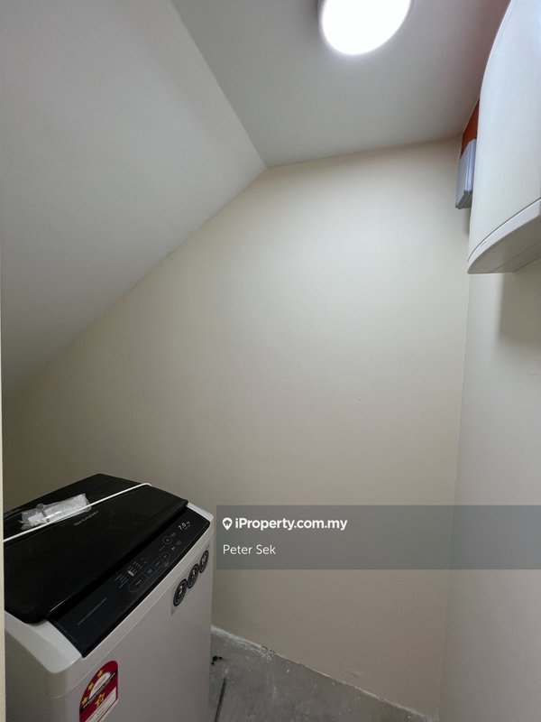 Rumah Berangkai 2 Tingkat untuk Dijual di Bandar Baru Salak Tinggi, Sepang oleh Peter Sek - iProperty.com.my