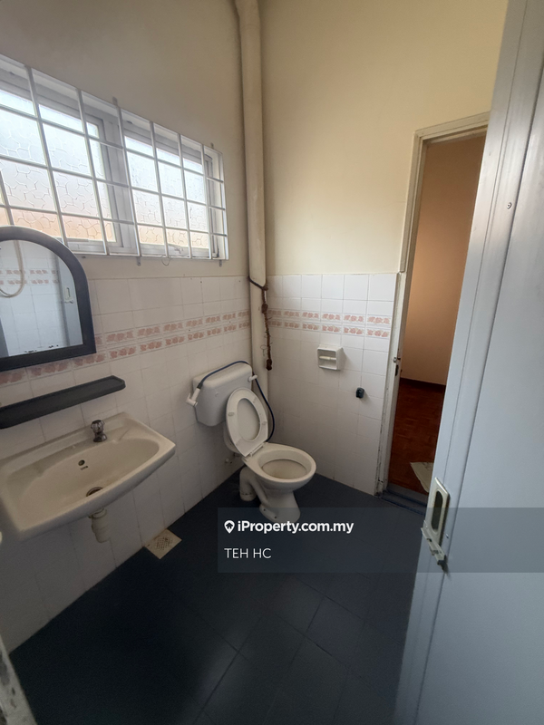 Rumah Berangkai 2 Tingkat untuk Dijual di Taman Bukit Melaka, Bukit Baru oleh TEH HC - iProperty.com.my