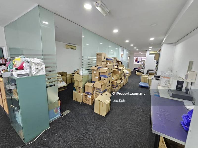 Shop for Sale in Taman Universiti Indah, Seri Kembangan by Leo Koh - iProperty.com.my