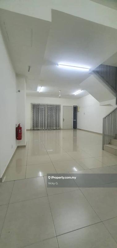 Rumah Teres 2-Tingkat untuk Dijual di Acacia Park, Bandar Tasik Puteri, Rawang oleh Vicky G. - iProperty.com.my