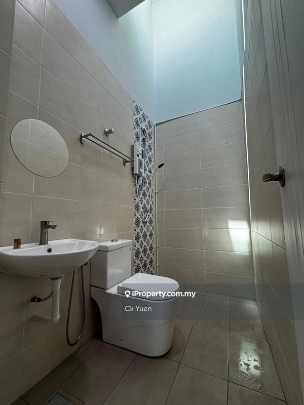 Rumah Berkembar untuk Dijual di Bandar Lahat Mines, Lahat oleh Ck Yuen - iProperty.com.my