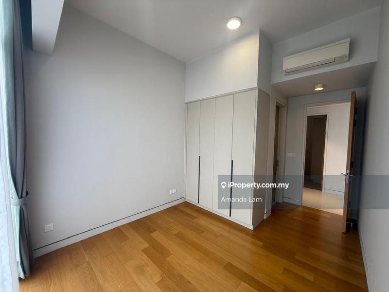 For Sale - Moulmein Rise