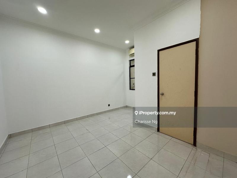 Rumah Teres 2-Tingkat untuk Dijual di Bukit Sungai Long, Bandar Sungai Long oleh Charisse Ng - iProperty.com.my