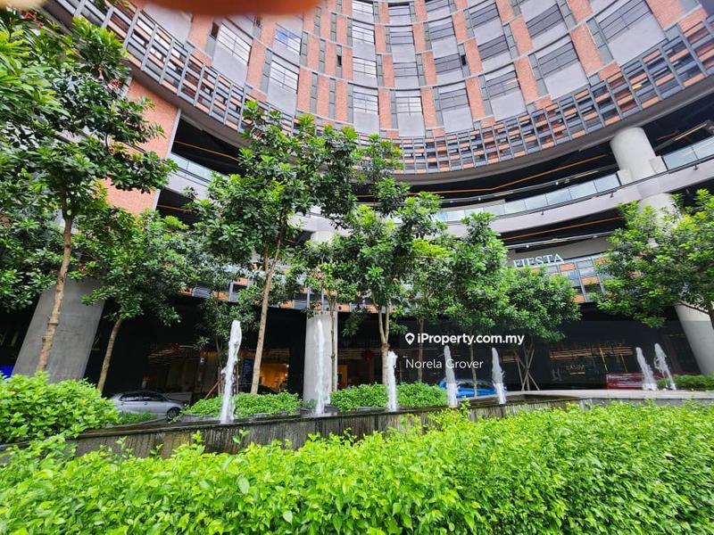 Office for Rent in Batu 5, Jalan Klang Lama (Old Klang Road) by Norela Grover - iProperty.com.my