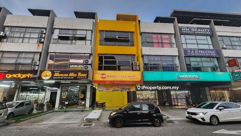 Kedai-Pejabat untuk Dijual di u4qse, Sungai Besi oleh Mun Mun - iProperty.com.my