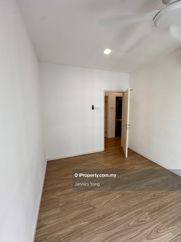 For Rent - Lakefront Residence