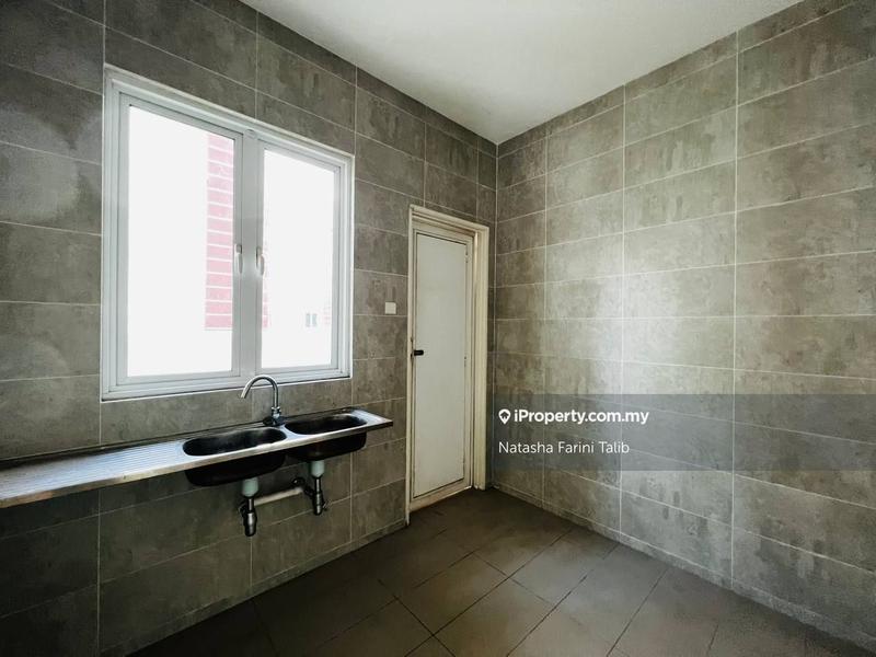 Banglo untuk Dijual di Taman Puchong Prima, Puchong oleh Natasha Farini Talib - iProperty.com.my