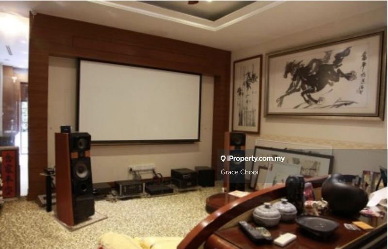 Bungalow House for Sale in Mines Resort City, Seri Kembangan by Grace Chooi - iProperty.com.my