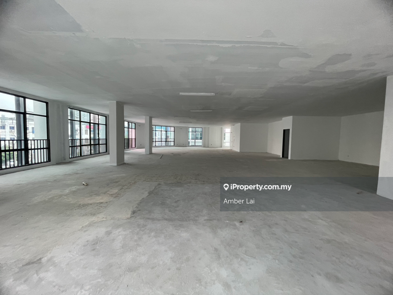 For Rent - 3 Storey Corner Shop