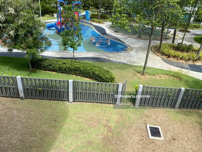 Rumah Berkembar untuk Dijual di Lepironia Gardens, Cyberjaya oleh Dylan Lai - iProperty.com.my
