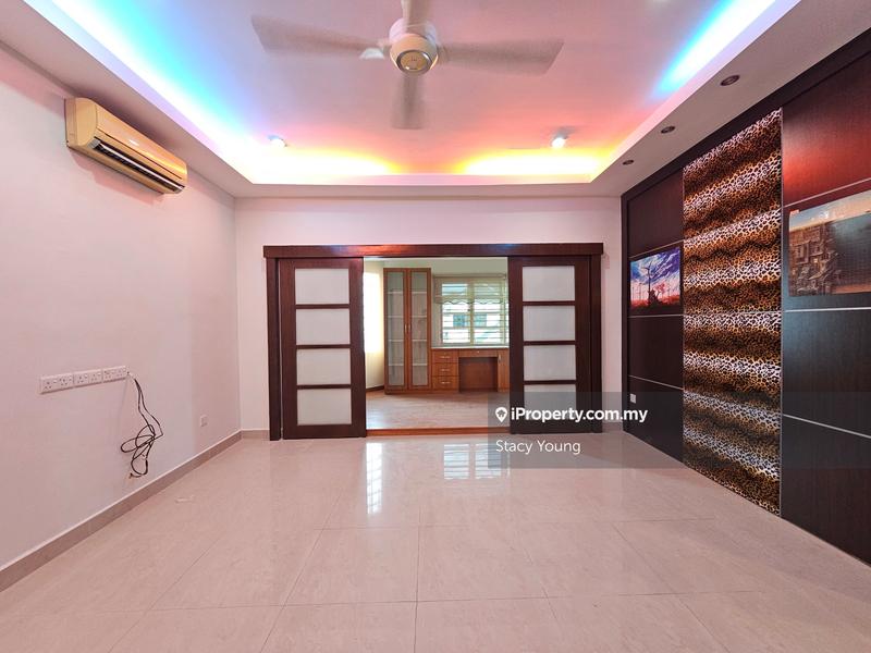 Rumah Berangkai 2 Tingkat untuk Dijual di Sungai Long, Bandar Sungai Long oleh Stacy Young - iProperty.com.my