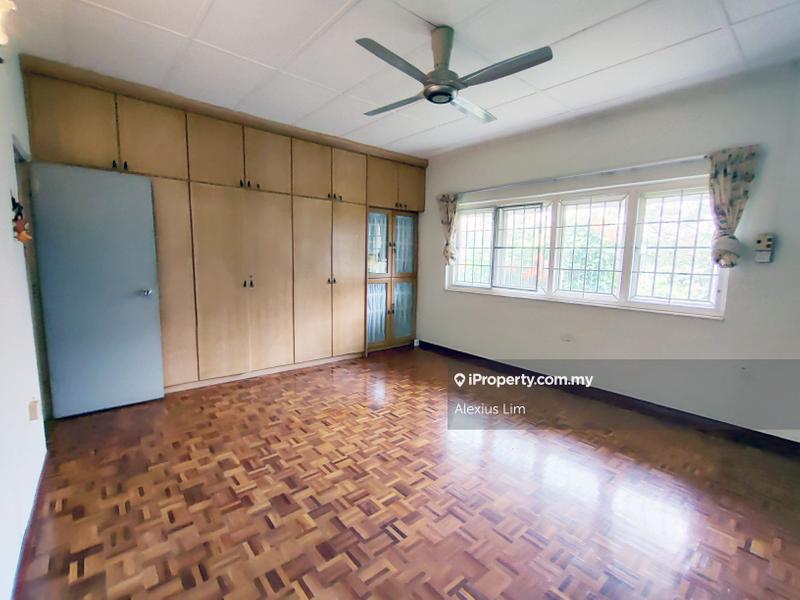 Bungalow House for Sale in Taman Bukit Tiram, Ulu Tiram by Alexius Lim - iProperty.com.my