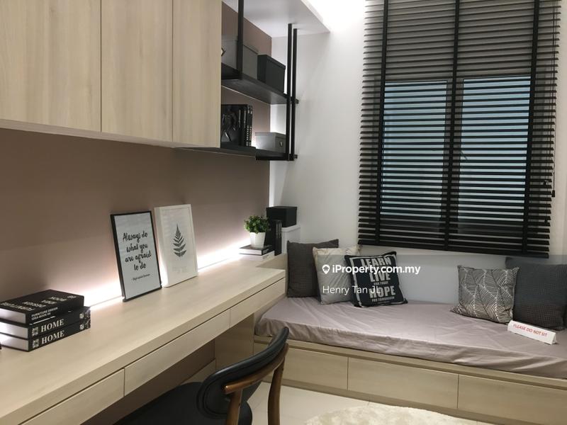 For Sale - Amverton Greens