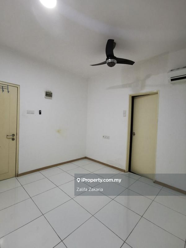 Residensi Servis untuk Dijual di Vista Alam oleh Zalifa Zakaria - iProperty.com.my