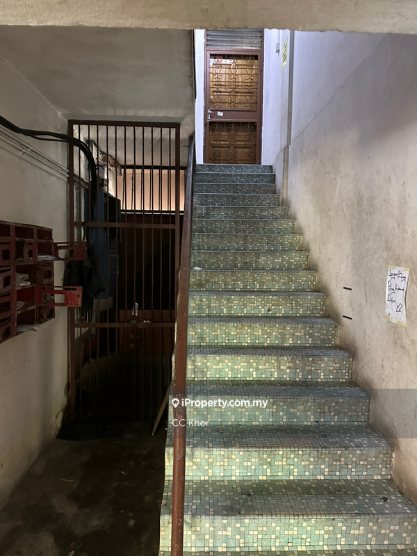 Flat for Sale in Wisma Batas Baru by CC Khor - iProperty.com.my