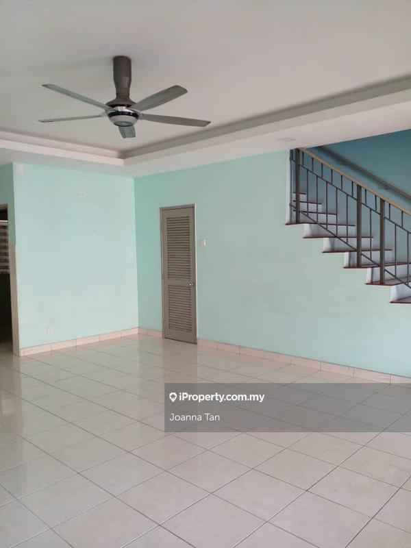 Rumah Berangkai 2 Tingkat untuk Dijual di Lagoon Home, Canal Garden, Shah Alam oleh Joanna Tan - iProperty.com.my
