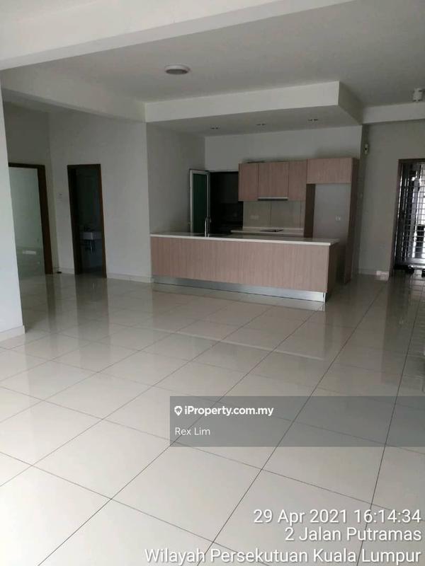 For Sale - Sri Putramas III / Royal Regent