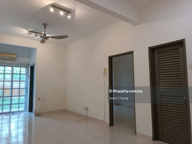 2.5-storey Terraced House for Sale in Damansara Jaya, Petaling Jaya by Irene Chong - iProperty.com.my