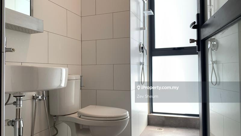 For Sale - Twy Duplex Condos