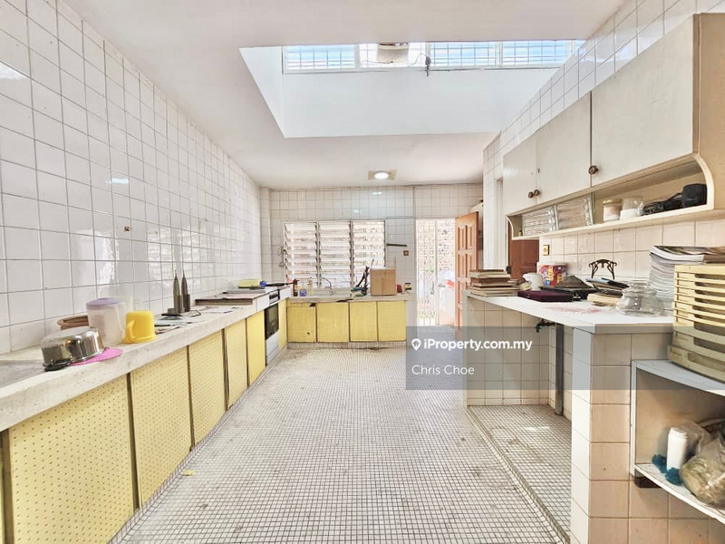 Semi-Detached House for Sale in Seksyen 17, Petaling Jaya by Chris Choe - iProperty.com.my