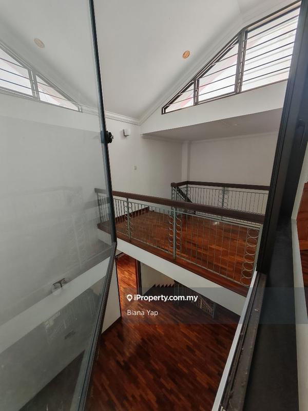 Rumah Berangkai 2.5 Tingkat untuk Dijual di Bandar Utama 6, Bandar Utama oleh Biana Yap - iProperty.com.my