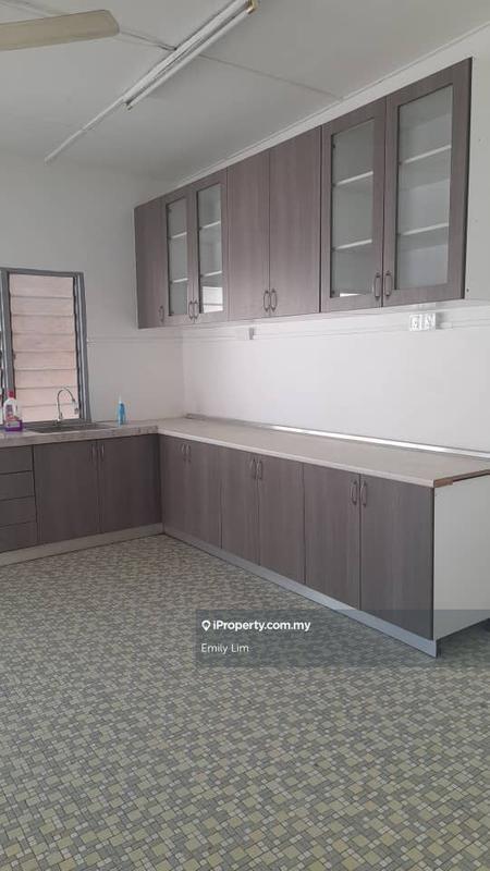 Bungalow House untuk Dijual di Taman Melawis, Klang oleh Emily Lim - iProperty.com.my