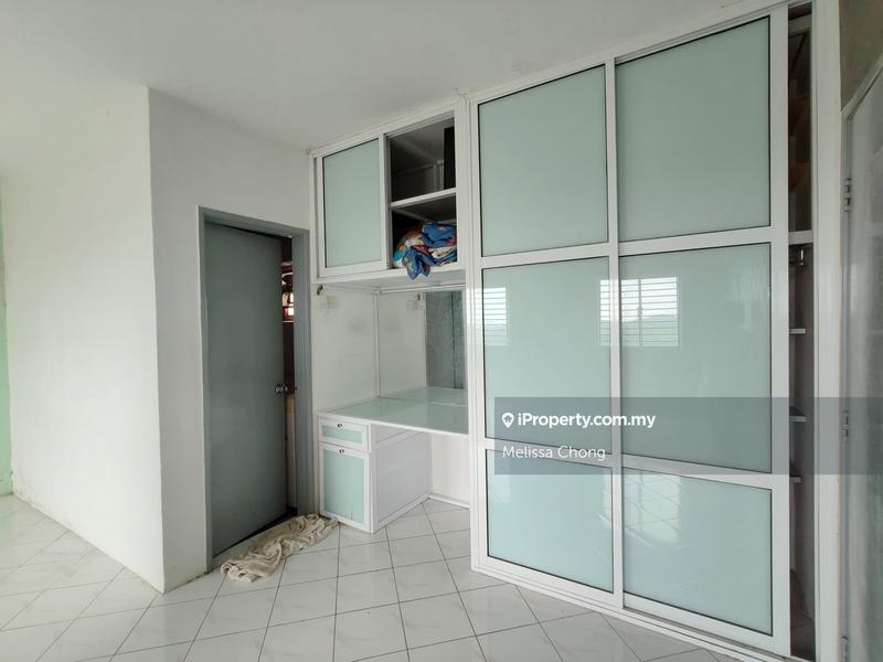 Apartment for Sale in Pangsapuri Vista Serdang by Melissa Chong - iProperty.com.my