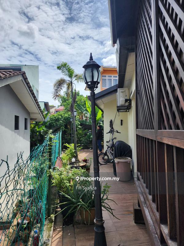 Rumah Berkembar untuk Dijual di Kelana Jaya, Petaling Jaya oleh Fifi Syafiza - iProperty.com.my