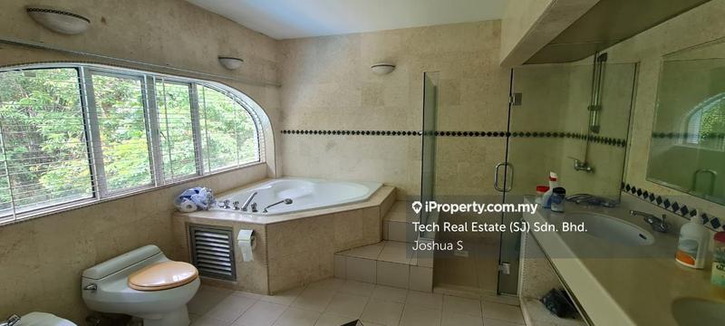 Banglo untuk Dijual di Taman Bukit Pantai, Bangsar oleh Joshua S - iProperty.com.my