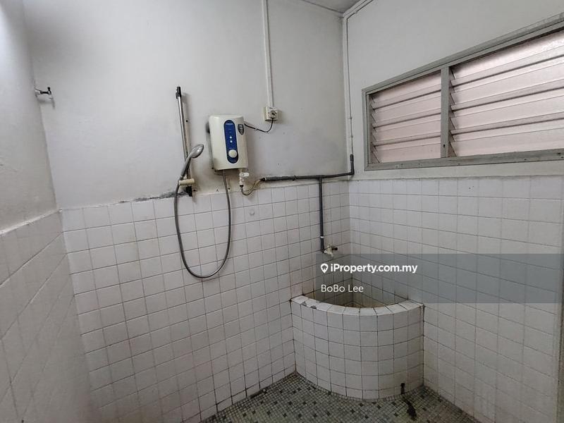 Rumah Berangkai 1 Tingkat untuk Dijual di Taman Overseas Union (Taman Oug), Jalan Klang Lama (Old Klang Road) oleh BoBo Lee - iProperty.com.my